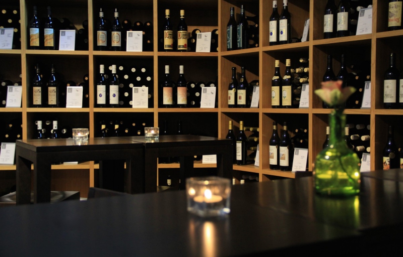 magasin-BAUDINARD SUR VERDON-min_wine_vinorama_wine_bottle_cellar_red_wine_wines_storage_wine_rack-1077047